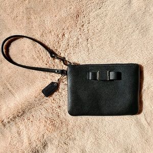 COACH Black Wristlet With Bow 🖤